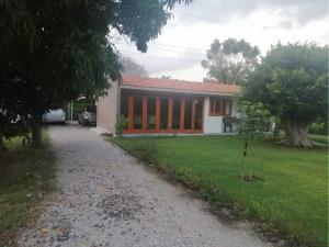Casa en venta en El Paraje Texcal, Jiutepec, Morelos