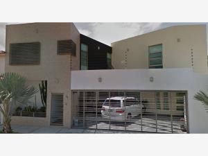 Casa en venta en Lagos del Country, Tepic, Nayarit