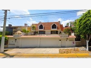 Casa en venta en Loma Real, Zapopan, Jalisco