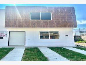 Casa en venta en Real Del Valle, Tlajomulco de Zúñiga, Jalisco