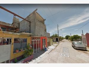 Casa en venta en San Vicente, Bahía de Banderas, Nayarit