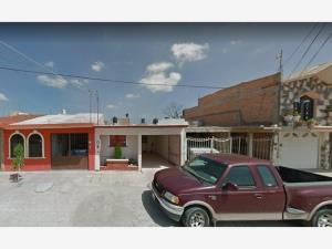 Casa en remate en Cosmos, Pabellón de Arteaga, Aguascalientes