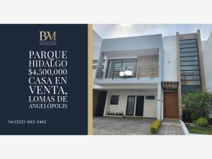 Casa en venta en Lomas de Angelópolis II, San Andrés Cholula, Puebla