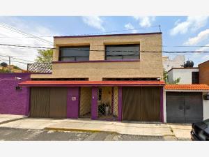 Casa en venta en Las Américas, Naucalpan de Juárez, México