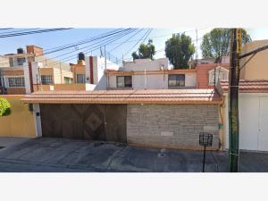 Casa en venta en Colon Echegaray, Naucalpan de Juárez, México