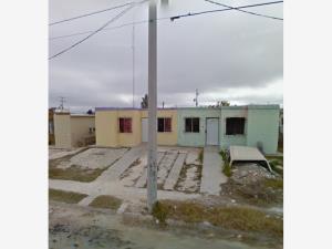 Casa en remate en Acoros I, Piedras Negras, Coahuila de Zaragoza