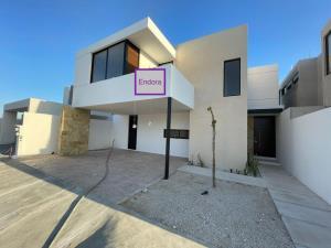 ENDORA, CASA EN VENTA EN CONKAL, AL NORTE DE MÉRIDA