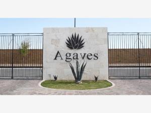 Terreno Residencial en Venta en El Cardenchal, Torreón - Oportunidad Única Terreno Residencial en Venta en El Cardenchal, Torreón - Oportunidad Única