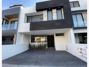 Casa en venta en Zibatá, El Marqués, Querétaro Casa en venta en Zibatá, El Marqués, Querétaro