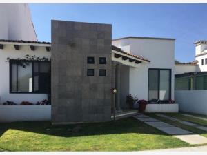 Casa en venta en Residencial Haciendas de Tequisquiapan, Tequisquiapan, Querétaro Casa en venta en Residencial Haciendas de Tequisquiapan, Tequisquiapan, Querétaro