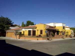 Casa en venta en Racquet Club I Sección Sur, Hermosillo, Sonora Casa en venta en Racquet Club I Sección Sur, Hermosillo, Sonora