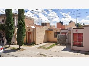 Casa en venta en Los Murales, León, Guanajuato