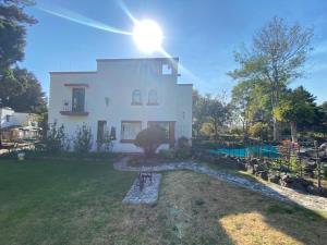 Casa en venta en Nepantla de Sor Juana Inés de la Cruz, Tepetlixpa, México