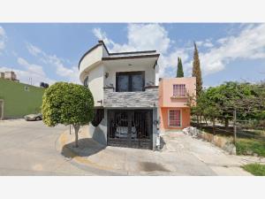 Casa en venta en Ciudad Satelite, León, Guanajuato Casa en venta en Ciudad Satelite, León, Guanajuato