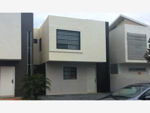 Casa en venta en Privada Dominio, Apodaca, Nuevo León