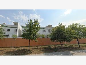 Casa en venta en Céntrika, Monterrey, Nuevo León Casa en venta en Céntrika, Monterrey, Nuevo León