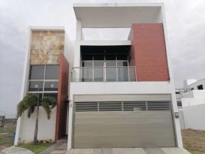 Casa en venta en Lomas Diamante, Alvarado, Veracruz de Ignacio de la Llave Casa en venta en Lomas Diamante, Alvarado, Veracruz de Ignacio de la Llave