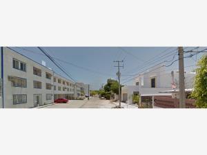 Departamento en remate en Sabalo Country Club, Mazatlán, Sinaloa