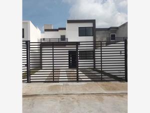 Casa en venta en Indeco Unidad, Centro, Tabasco