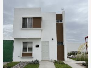 Estrena Casa en Rincon del Marqués, Circuito Misión