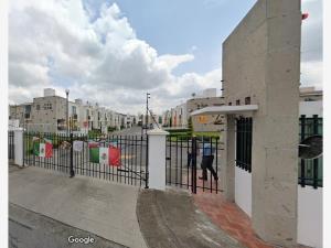 Casa en remate en San Luis Mextepec, Zinacantepec, México