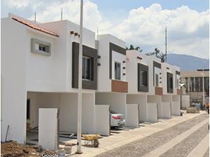 Casa en venta en Los Colomos, Tepic, Nayarit