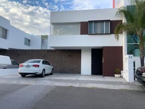 Casa en renta en Zen House, El Marqués, Querétaro