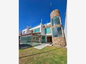 RESIDENCIA DE LUJO EN CHOLULA