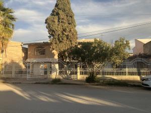 Casa en Venta con Amplio Jardín y Árboles Frutales en Nuevo Linares del Sur, Coahuila