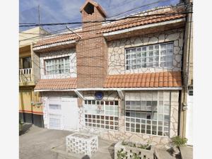 CASA EN VENTA LA PERLA, CD NEZA
