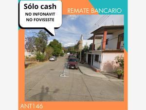 Casa en remate en Laureles, Santa Cruz Xoxocotlán, Oaxaca