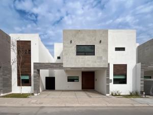 Casa en venta en La Toscana Residencial, Torreón, Coahuila de Zaragoza Casa en venta en La Toscana Residencial, Torreón, Coahuila de Zaragoza