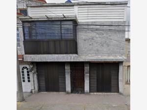 Casa en venta en Izcalli Ecatepec, Ecatepec de Morelos, México Casa en venta en Izcalli Ecatepec, Ecatepec de Morelos, México
