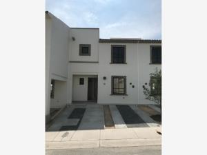 Casa en venta en Provenza Residencial, El Marqués, Querétaro