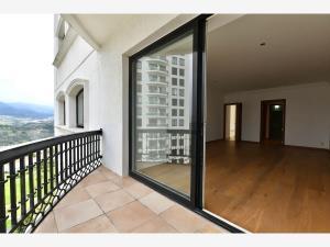 Departamento en venta en Hacienda de las Palmas, Huixquilucan, México