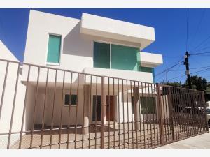 Casa EN RENTA, Residencial Del Moral ll (zona norte), León, Guanajuato