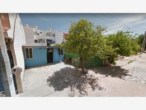 Casa en venta en Villas de San Vicente, Bahía de Banderas, Nayarit