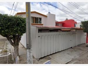 Casa en venta en Los Álamos 2da. Sección, Heroica Ciudad de Huajuapan de León, Oaxaca