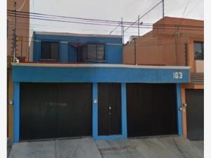 Casa en venta en Lomas de Vista Bella, Morelia, Michoacán de Ocampo
