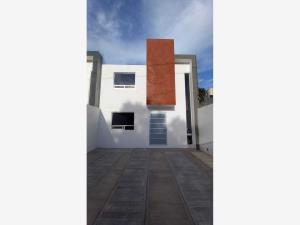 Casa en renta en San Matías Tepetomatitlan, Apetatitlán de Antonio Carvajal, Tlaxcala