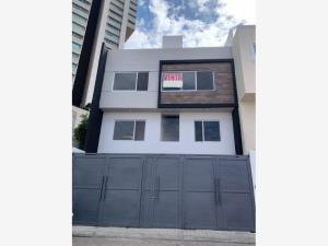Casa en venta en Milenio III, Querétaro, Querétaro