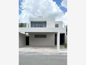 Casa en venta en Conkal, Conkal, Yucatán Casa en venta en Conkal, Conkal, Yucatán