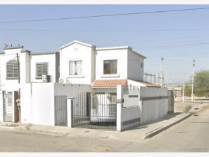Casa en venta en Hacienda de Castilla, Mexicali, Baja California