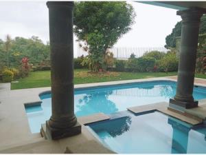 Casa en venta en Jardines de Ahuatepec, Cuernavaca, Morelos Casa en venta en Jardines de Ahuatepec, Cuernavaca, Morelos