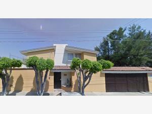 Casa en remate en La Calma, Zapopan, Jalisco