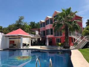 Casa en venta en Brisas, Temixco, Morelos Casa en venta en Brisas, Temixco, Morelos