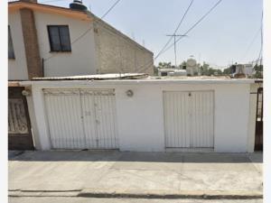 Casa en venta en Villa de las Flores 1a Sección (Unidad Coacalco), Coacalco de Berriozábal, México
