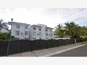 Departamento en venta en Club de Golf Marina Ixtapa, Zihuatanejo de Azueta, Guerrero