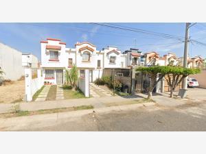 Casa en venta en Urbi Quinta Montecarlo, Tonalá, Jalisco