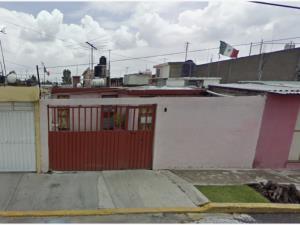 Casa en venta en Villa de las Flores 1a Sección (Unidad Coacalco), Coacalco de Berriozábal, México
